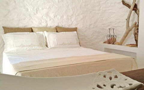 Villa Giunone: Produit, Pièce, Propriété, Lit, Textile, Design Intérieur, Mur, Literie, Linge, Chambre