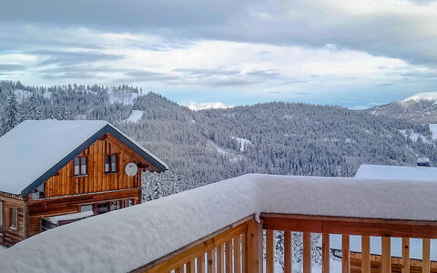 Klippitzoase: L'Hiver, Montagnes Relief, Propriété, Chaîne De Montagnes, Neige, Gelé, Domicile, Toit, Immobilier, Maison