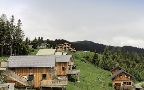 Klippitzoase: Ciel, Nuage, Plante, Bâtiment, Écorégion, La Nature, Paysage Naturel, Arbre, Maison, Montagne