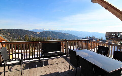 Klippitzoase: Ciel, Propriété, Montagne, La Nature, Porche, Bois, Clôture, Arbre, Nuage, Chalet