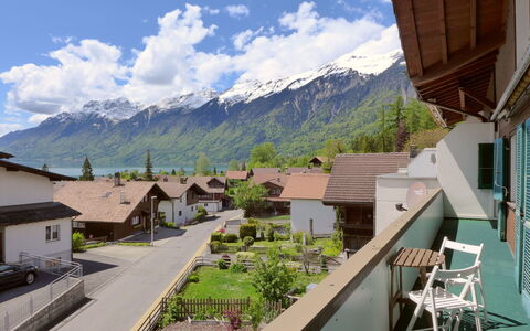Belvedere: Nuage, Ciel, Montagne, Bâtiment, La Nature, Plante, Fenêtre, Design Urbain, Bois, Zone Résidentielle
