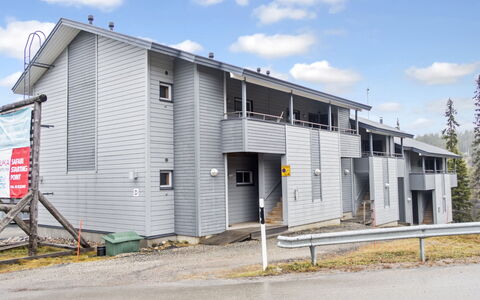 Rukatonttu D 13: Siding, Parking