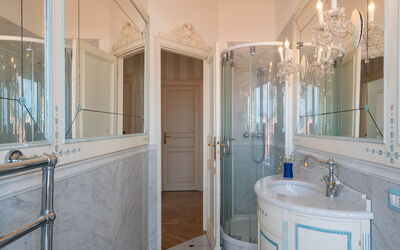 Logement:&nbsp;Pieds dans L'Eau 2 607.2