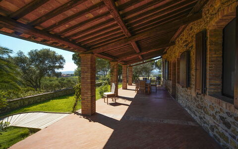 Campo Valerio: Plante, Propriété, Ombre, Porche, Bois, Arbre, Immobilier, Paysage, Loisir, Faisceau