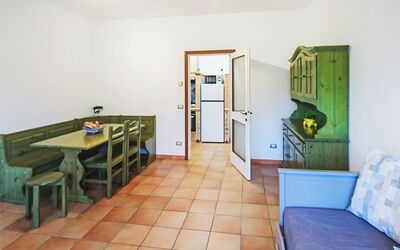 Residenza Agrifoglio 400.16: Design Intérieur, Sol, Plafond, Sol, Meubles, Pièce, Tache De Bois, Canapé, Dur, Salon