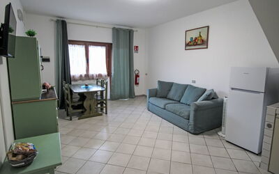Residenza Agrifoglio 400.18: Sol, Sol, Meubles, Design Intérieur, Plafond, Pièce, Appartement, Salon, Canapé