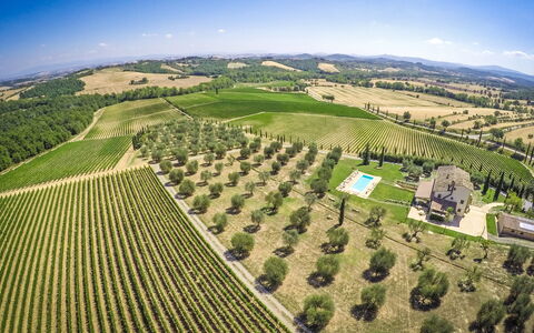 Villa Le Buche: Ciel, Plante, Paysage Naturel, Arbre, Lot Terre, Agriculture, Herbe, Plaine, Prairie, Design Urbain