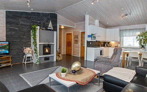 Hot Pool Cottage Laurinranta: Zone Rurale, Station De Montagne, Village, Chaîne De Montagnes, Vallée, Village De Montagne, Alpes, Eco Hôtel, Balcon, Hôtel