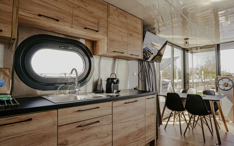 Campi 400: Bois, Design Intérieur, Sol, Sol, Meubles, Pièce, Tache De Bois, Dur, Cabinetry, Cuisine