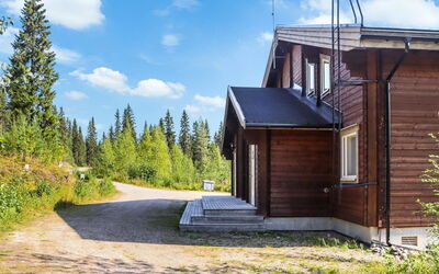 Uulanlinna B, Paritalo