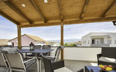 Logement:&nbsp;Matanovi Dvori 127.3