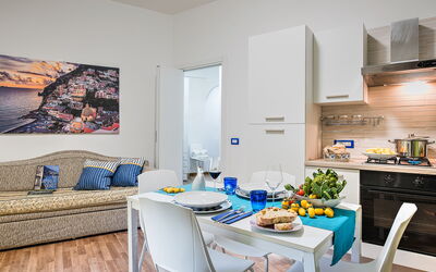 loving-times-apartment-sorrento-apartment-living-room