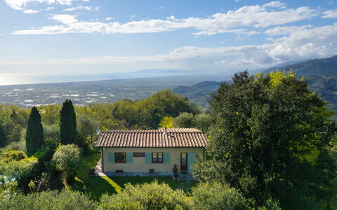 Villa Elisa: Montagnes Relief, Colline, Paysage Naturel, Végétation, Montagne, Paysage, Montagnes, Zone Rurale, Station De Montagne, Arbuste