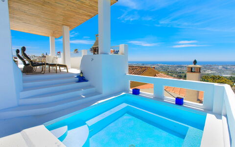 Leonor: Ciel, Propriété, Bleu, Bleu Azur, Nuage, Mobilier De Jardin, Design Intérieur, Maison, Salon, Bâtiment