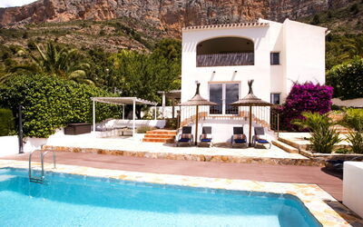 Villa El Camino