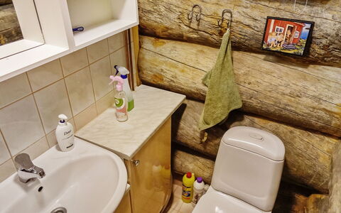 Nilimella: Bois, Chalet, Cabane En Rondins, Forêt, Cabanon, Batiments Jardin, Mélèze, Des Bois, Tache De Bois