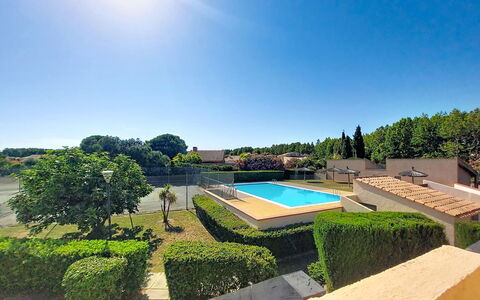 Tennis Résidence: Appartement, Architecture, Zone Résidentielle, Condominium, Composite, Design Urbain, Balcon, Usage Mixte, Ombre
