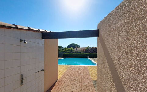 Tennis Résidence: Appartement, Architecture, Zone Résidentielle, Condominium, Composite, Design Urbain, Balcon, Usage Mixte, Ombre