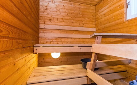 Kotipaljakka B6: Zone Rurale, Station De Montagne, Village, Chaîne De Montagnes, Vallée, Village De Montagne, Alpes, Eco Hôtel, Balcon, Hôtel