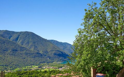 Minú: Ciel, Montagne, Plante, Communauté Des Plantes, Arbre, Environnement Naturel, Mélèze, Paysage Naturel, Montagnes, Pente