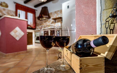 Flavia: Vaisselle, Drinkware, Verres À Pied, Du Vin, Verre De Vin, Bar, Table, Éclairage, Design Intérieur