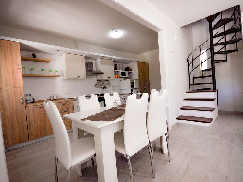 Calipso House