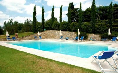 Residenza D'epoca: L'Eau, Ciel, Nuage, Plante, Piscine, Arbre, Ombre, Composite, Loisir, Herbe