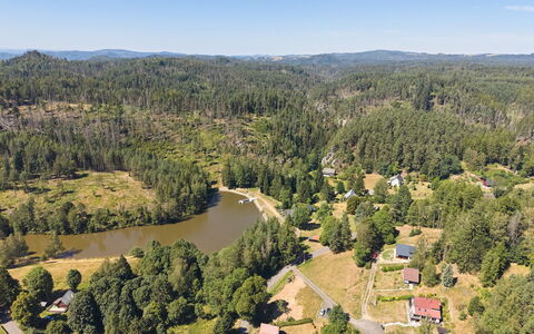 Kyjov U Krásné Lípy: Domicile, Chalet, Maison, Toit, Zone Rurale, Cabane En Rondins, Siding, Mélèze, Ferme, Biens