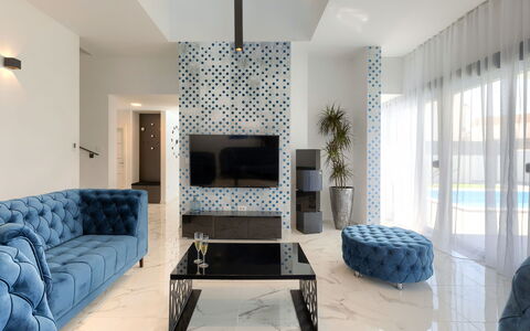 Dots N' Stripes: Meubles, Bleu, Bâtiment, Design Intérieur, Confort, Bois, Sol, Sol, Salon, Table