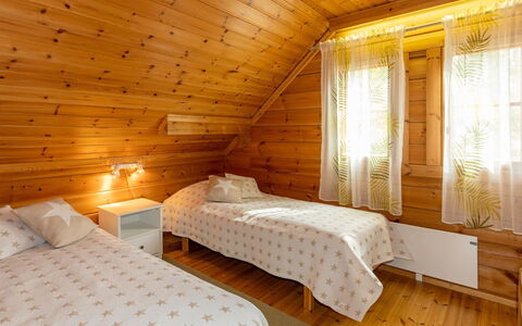 Paapuuri: Zone Rurale, Station De Montagne, Village, Chaîne De Montagnes, Vallée, Village De Montagne, Alpes, Eco Hôtel, Balcon, Hôtel