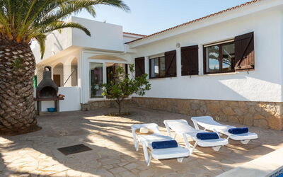 Villa Dorada