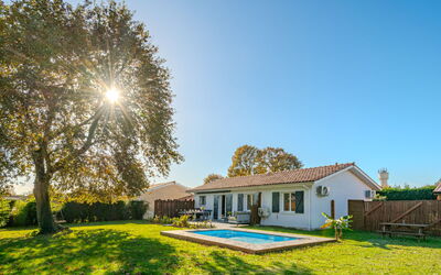 Mimizan 996: Domicile, Chalet, Biens, Aménagement Paysager, Mélèze, Ferme, Balcon, Village De Montagne