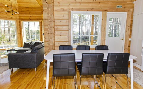 Villa Eläntätila: Zone Rurale, Station De Montagne, Village, Chaîne De Montagnes, Vallée, Village De Montagne, Alpes, Eco Hôtel, Balcon, Hôtel