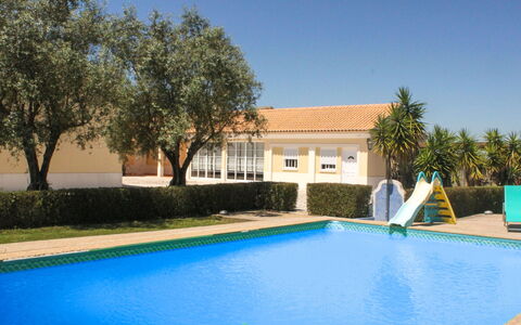 Quinta Dahlia: L'Eau, Plante, Meubles, Piscine, Propriété, Ciel, Bleu Azur, Bleu, La Nature, Arbre