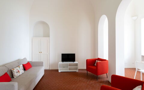 Beach House: Ciel, Nuage, Aliments, Plante, Vaisselle, Table, Fenêtre, Montagne, Fruit, Bois