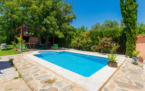 Rincón del sur: Ciel, L'Eau, Plante, Propriété, Piscine, Bleu Azur, Ombre, Arbre, Architecture, Herbe