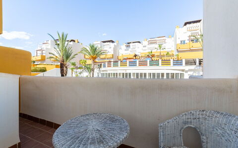 Lomas del Mar V: Ciel, Jour, Propriété, Bâtiment, Bleu Azur, Design Intérieur, Design Urbain, Arecales, Sol, Matériel De La Propriété