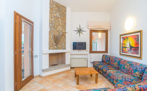 Rei Sole (Rei305): Cadre, Propriété, Meubles, Bleu Azur, Bleu, Canapé, Bois, Design Intérieur, Sol, Sol