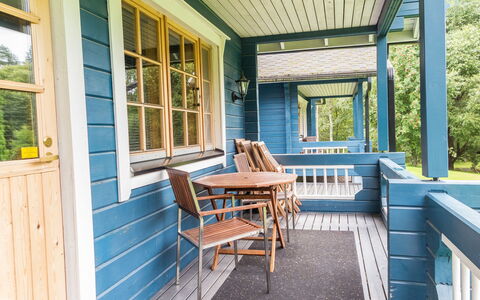 Annabella a: Bois, Sol, Sol, Meubles, Parquet, Design Intérieur, Lit Superposé, Pièce, Tache De Bois, Dur