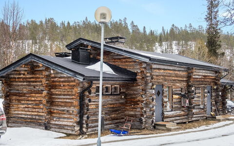 Salmikankaan Kelo D2: Bois, Neige, Chalet, L'Hiver, Toit, Domicile, Gelé, Cabane En Rondins, Siding, Pente
