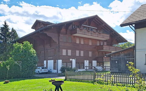 Saanen 100: Appartement, Condominium, Biens, Balcon, Villa, Hôtel