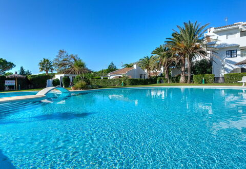 Blue Ducado de Golf: Bleu, L'Eau, Piscine, Loisir, Recours, Aménagement Paysager, Tropiques, Ombre, Ville Resort