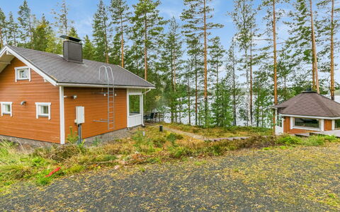 Aurinkoranta: Herbe, Maison, Chalet, Lot Terre, Domicile, Biens, Pelouse, Siding, Ferme, Porche