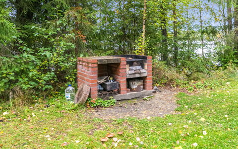 Vihreä Mökki: Lit, Meubles, Chambre, Design Intérieur, Literie, Drap De Lit, Sol, Bois, Sol, Pièce