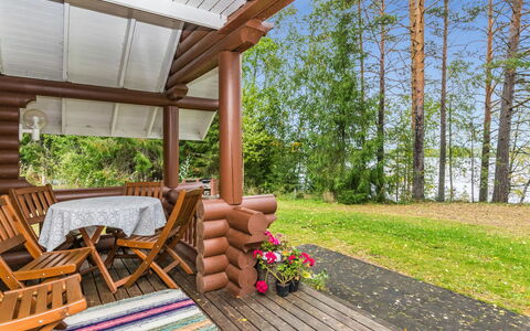 Vihreä Mökki: Lit, Meubles, Chambre, Design Intérieur, Literie, Drap De Lit, Sol, Bois, Sol, Pièce