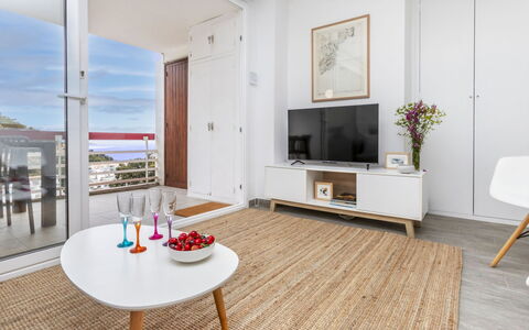 Garbi Salions: Meubles, Design Intérieur, Sol, Sol, Appartement, Pièce, Plafond, Salon, Table, Parquet