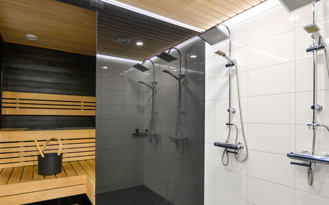 Tonttutahko 20 a: Lit, Meubles, Chambre, Design Intérieur, Literie, Drap De Lit, Sol, Bois, Sol, Pièce