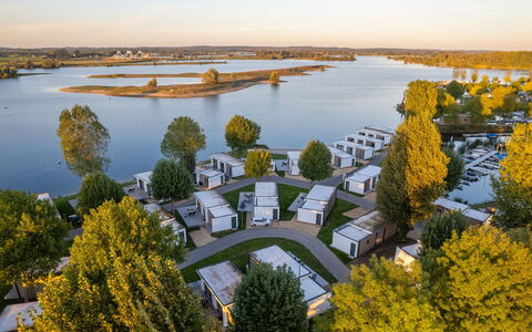 Marinapark Bad Nederrijn: L'Eau, Ciel, Plante, La Nature, Paysage Naturel, Bâtiment, Jaune, Lac, Design Urbain, Cotiers Et Relief Océaniques