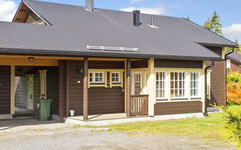 Tahkontupa: Bois, Toit, Maison, Chalet, Domicile, Siding, Zone Résidentielle, Porte, Porche, Ombre