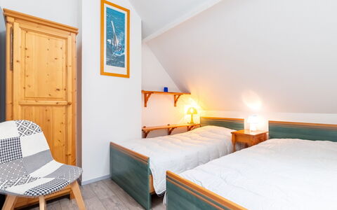 Belle Vue Mer et Piscine: Meubles, Propriété, Confort, Bleu Azur, Orange, Textile, Bois, Lit, Lampe, Design Intérieur